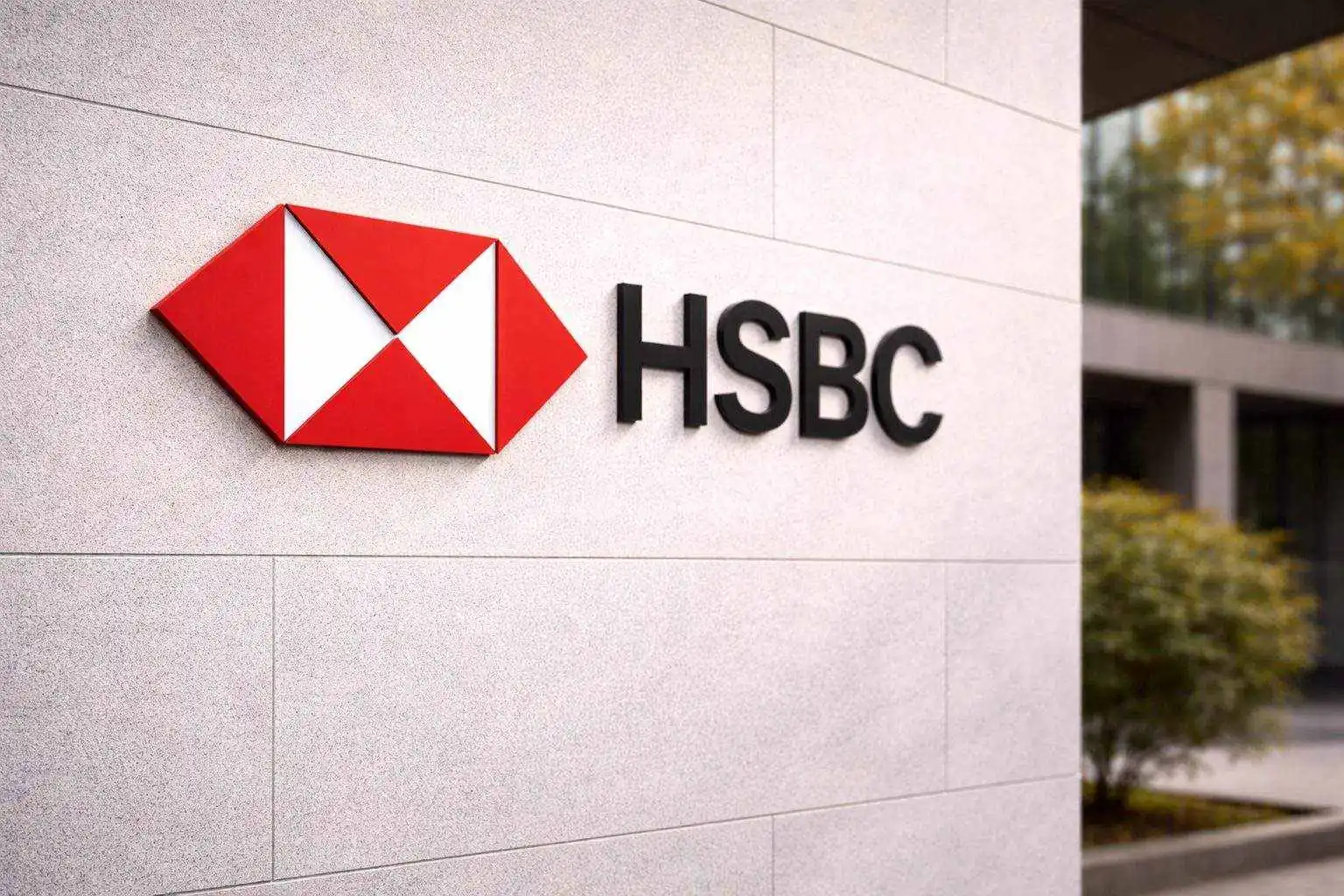 HSBC stock price steadies after BoE vote jolts UK banks, earnings loom