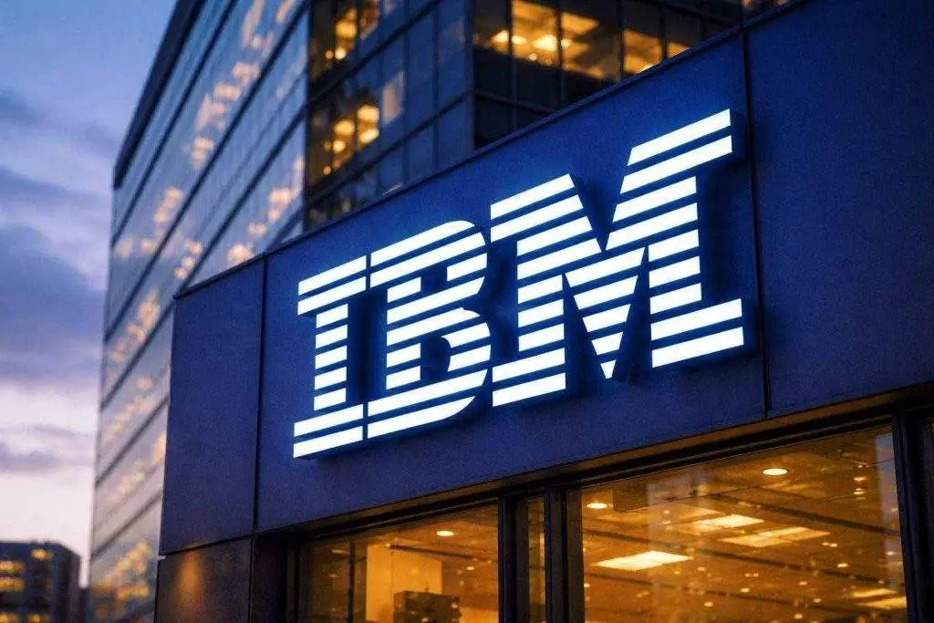 IBM stock price jumps 3% into weekend as Confluent vote and dividend date near