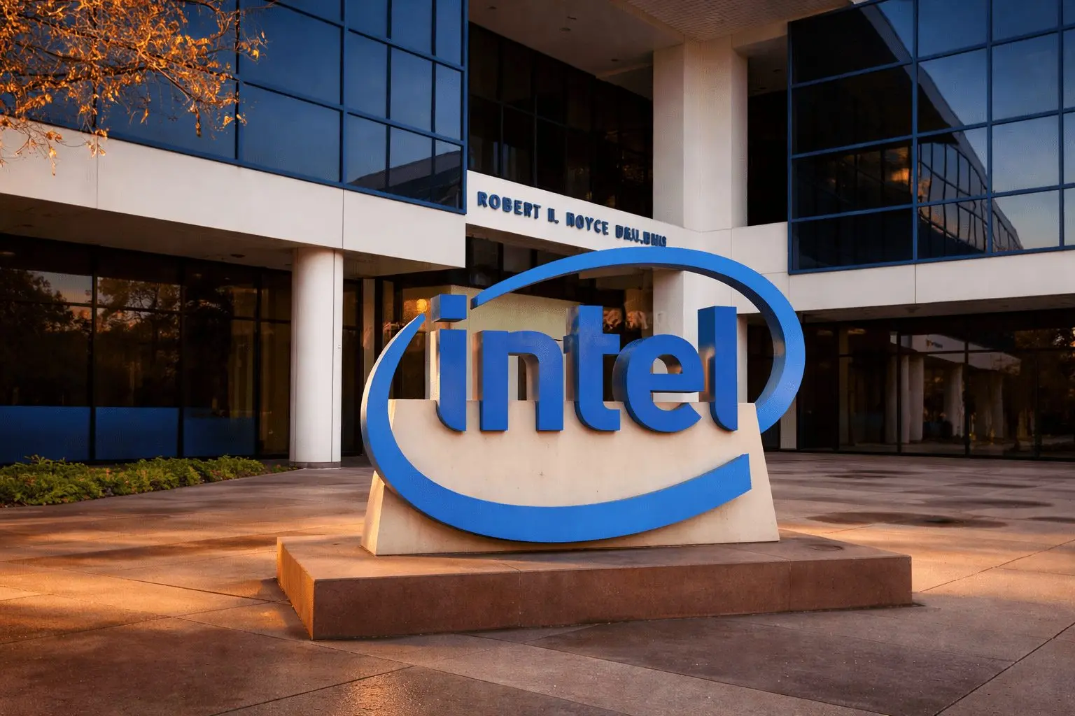 Intel stock slides as chip rally cools — what’s driving INTC today