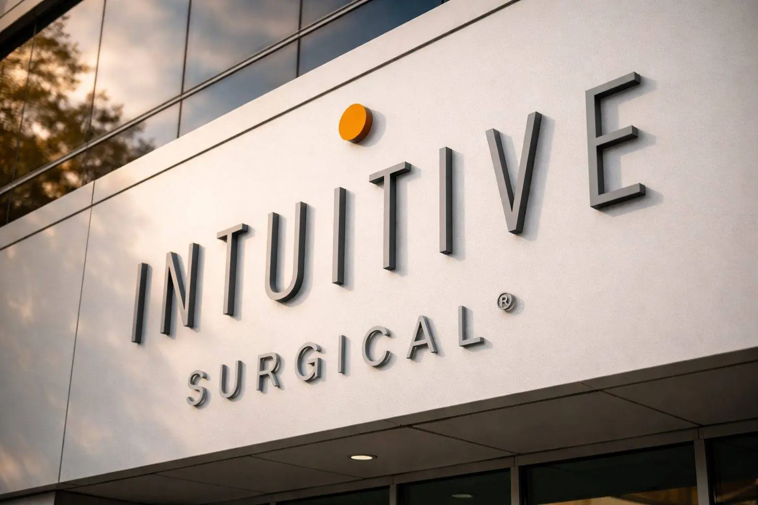 Intuitive Surgical stock slips into the weekend: ISRG traders eye insider sale, tariffs, and what comes next
