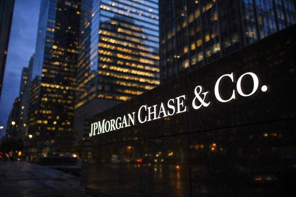 JPMorgan stock slides after hours as private-credit jitters drag U.S. banks