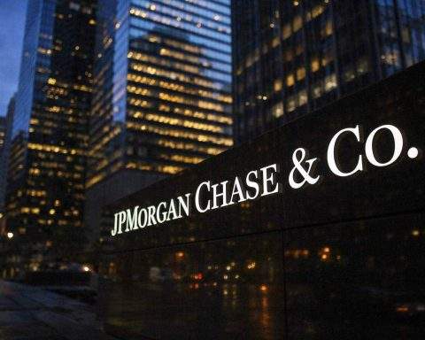 JPMorgan stock slides after hours as private-credit jitters drag U.S. banks