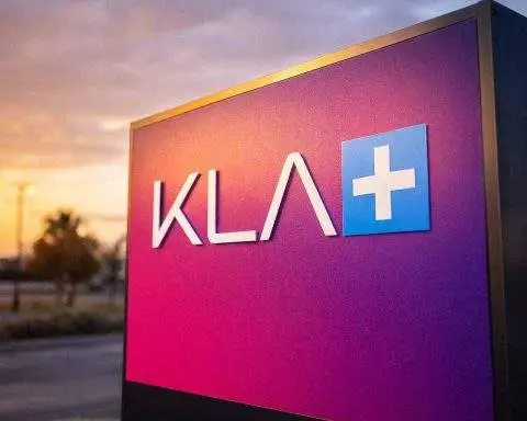 KLA stock pauses near $1,440 as chip stocks rebound and a dividend date looms