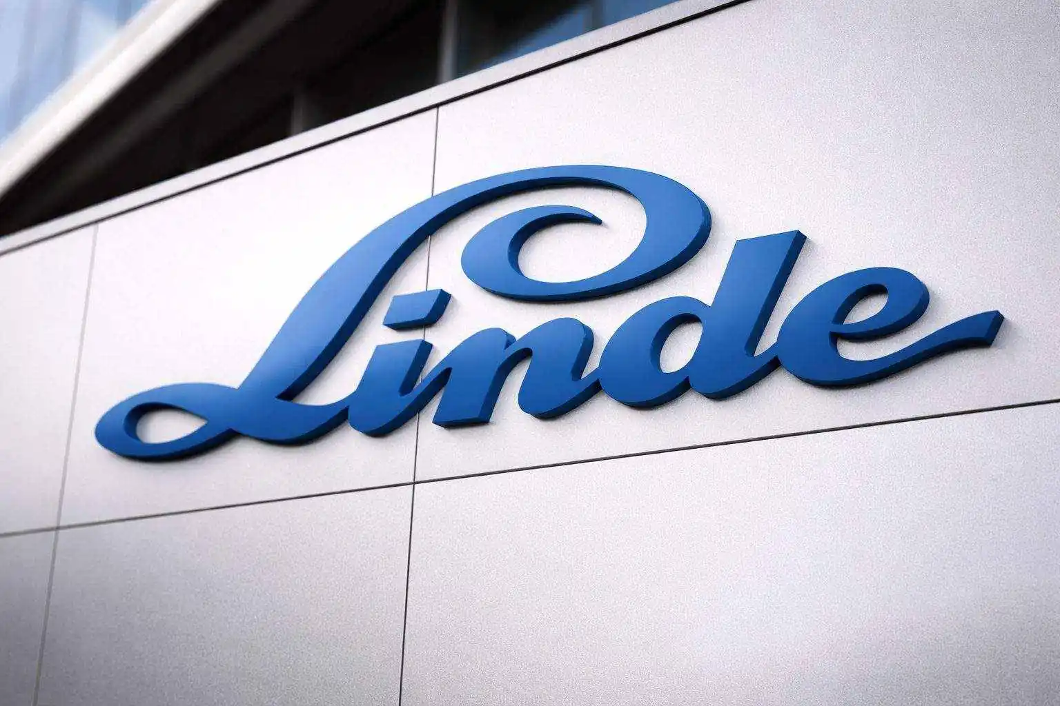 Linde stock slides after earnings beat as 2026 outlook turns the focus to demand