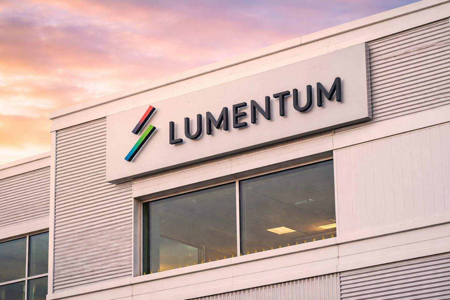 Lumentum stock hits a record close — Citi raises target, insider filing lands ahead of Monday