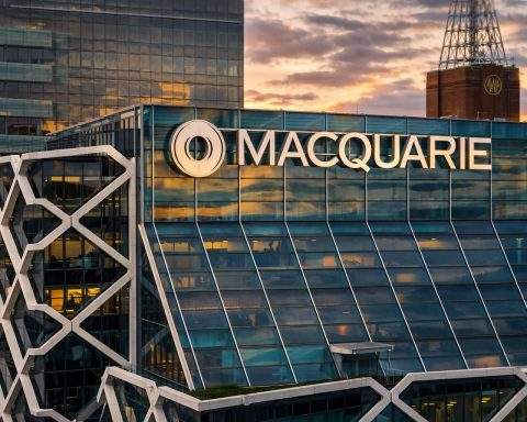 Macquarie share price slides after A$1.25bn Tier 2 notes deal as markets turn cautious