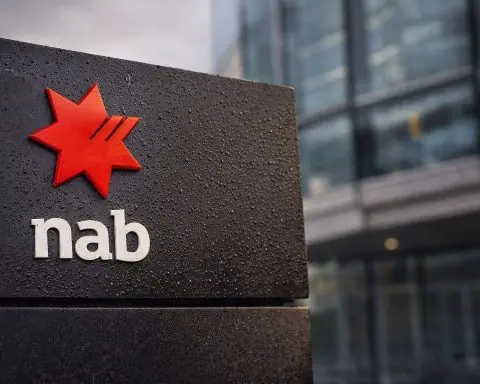 NAB share price drops as ASX selloff spooks bank stocks — what to watch before Monday