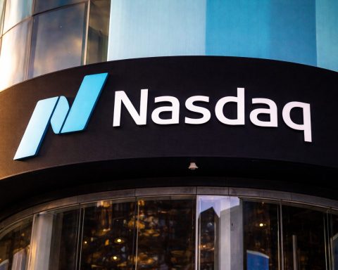 Nasdaq’s ‘Fast Entry’ Nasdaq-100 Rule Could Rush SpaceX-Scale IPOs Into the Index