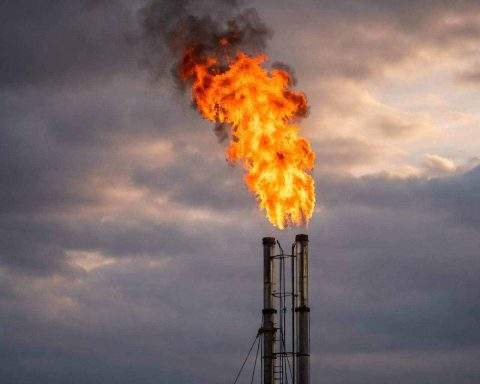 Natural gas price today: Henry Hub steadies after huge EIA draw as Cheniere stock slips