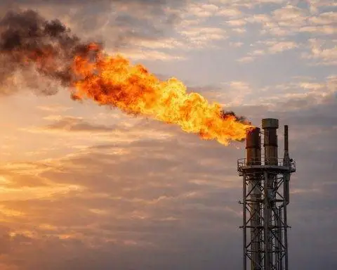 Natural gas price today rebounds as weather swings keep traders on edge