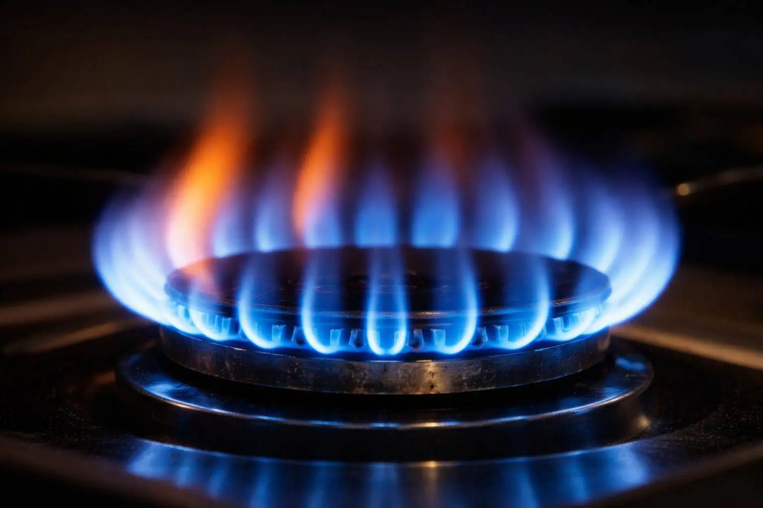 Natural gas price whipsaws after worst drop since 1995 — traders eye storage data