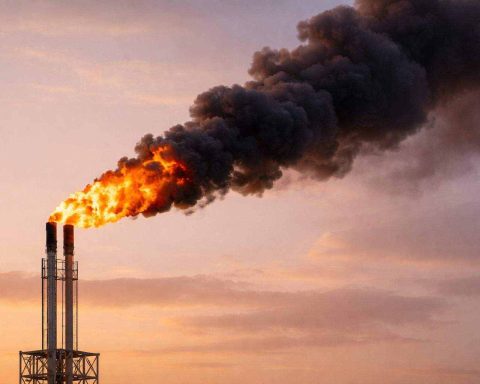 Natural gas prices could swing again this week: LNG flows, warm forecasts and Waha trouble in focus