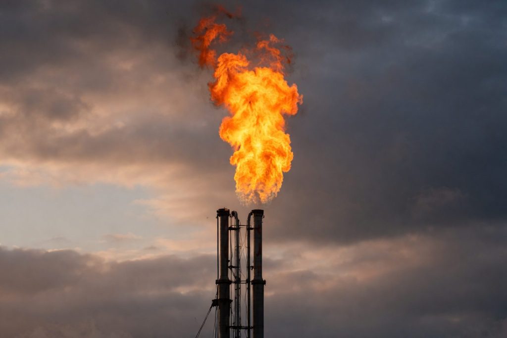 Natural gas prices plunge 19% as warmer forecasts flip the trade; UNG, producers slide