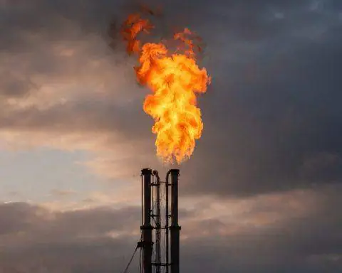 Natural gas prices plunge 19% as warmer forecasts flip the trade; UNG, producers slide