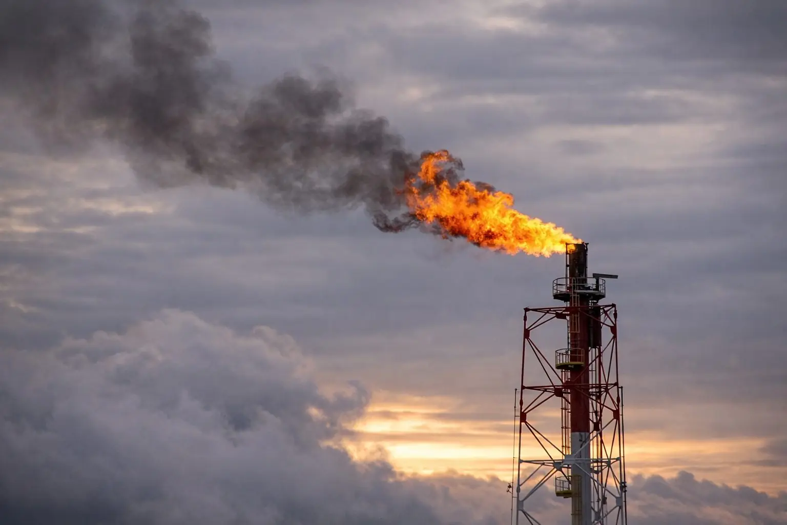 Natural gas prices rebound 5% as traders brace for Thursday’s EIA storage report