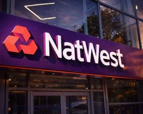 NatWest share price drops as Evelyn Partners deal puts capital and buybacks in focus