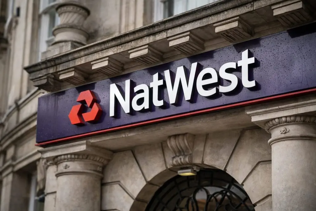 NatWest share price slips in early London trade after fresh buyback update