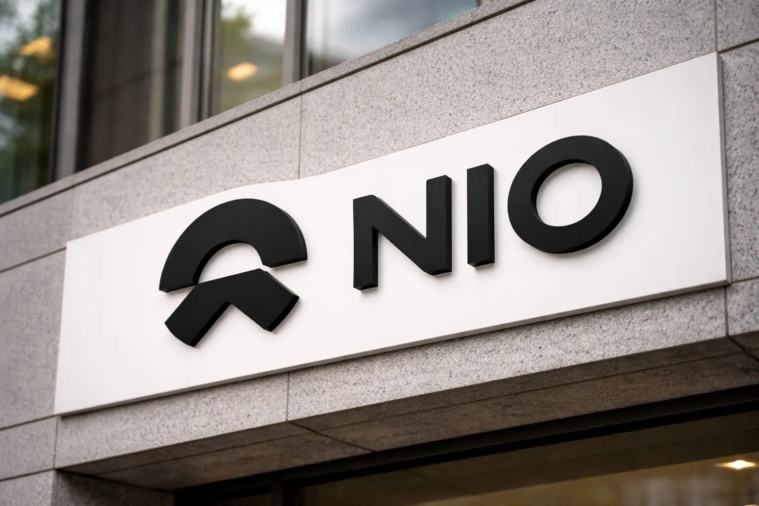 NIO stock jumps after profit alert flags first quarterly operating profit — what investors watch next