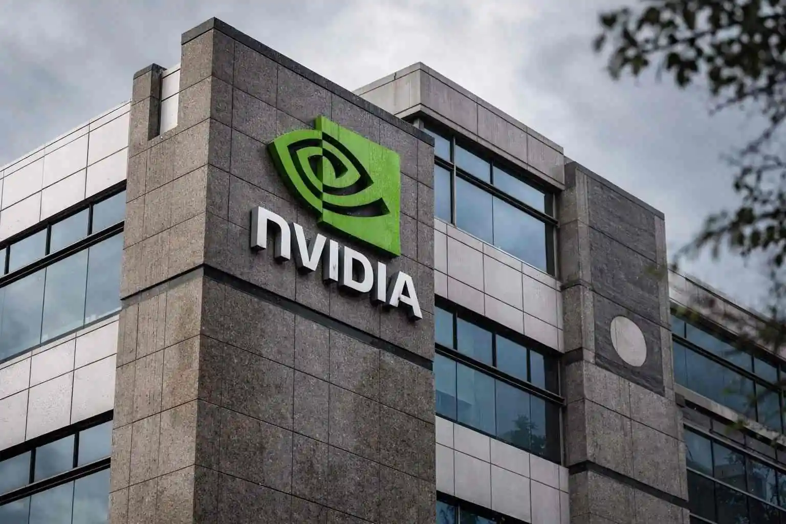 Nvidia stock price slips after hours as Amazon flags $200B capex and China chip talks drag on