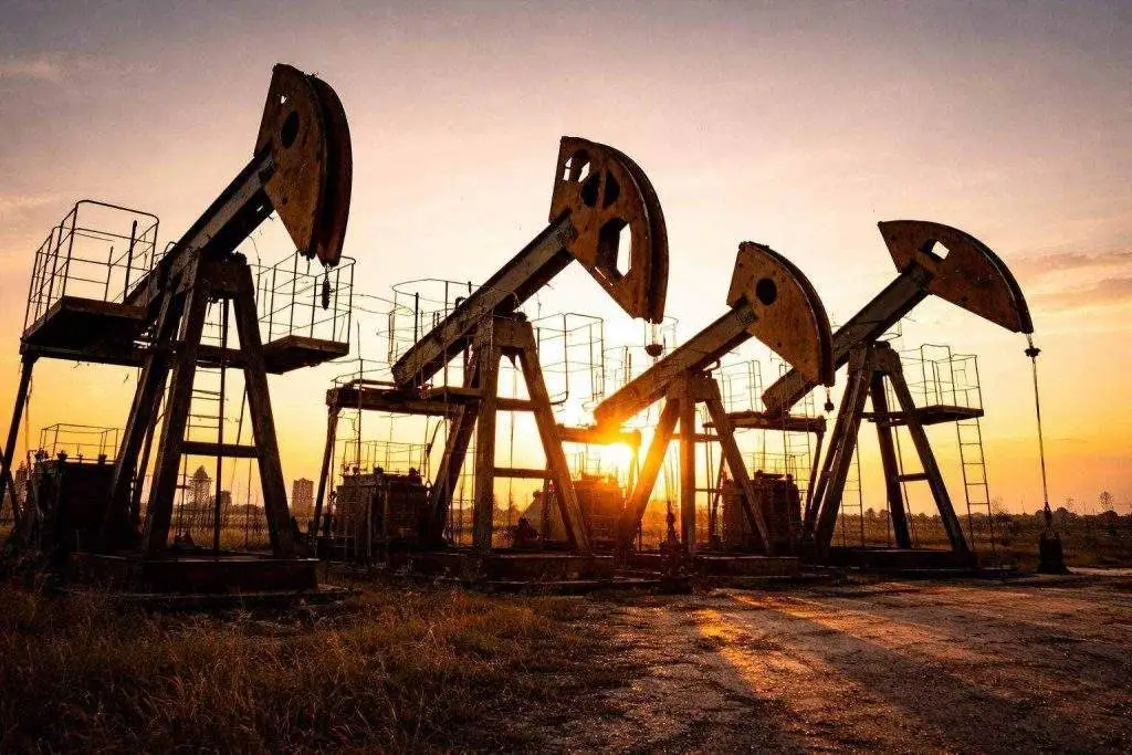 Oil prices steady after Iran talks cool supply fears; Brent holds near $68