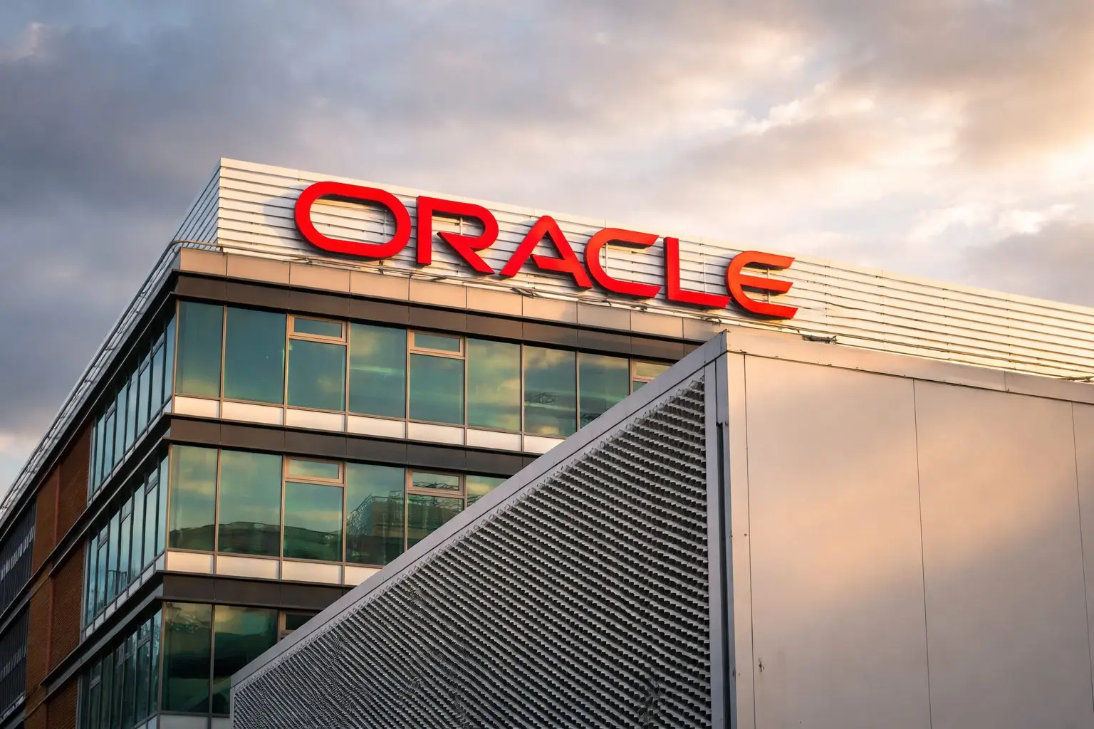 Oracle stock jumps after Oppenheimer upgrade — what’s next for ORCL