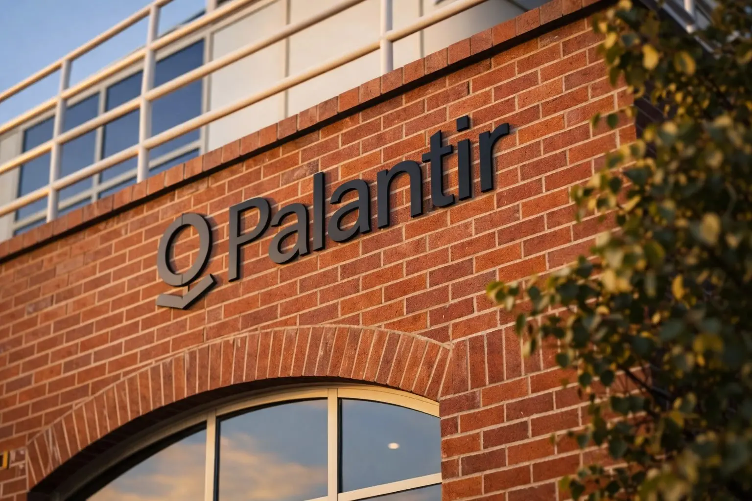 Palantir stock nudges up premarket after CEO Karp discloses $66 mln share sales