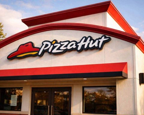 Pizza Hut to Close 250 U.S. Stores as Yum’s ‘Hut Forward’ Reset Kicks In