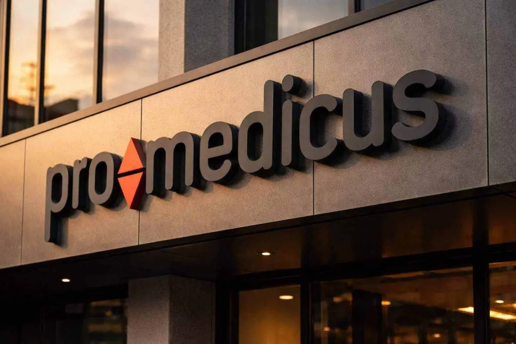 Pro Medicus share price falls as ASX:PME investors size up dividend week and contract timing