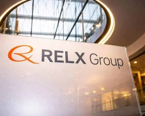 RELX share price in focus: new shares hit the tape as buyback ticks on