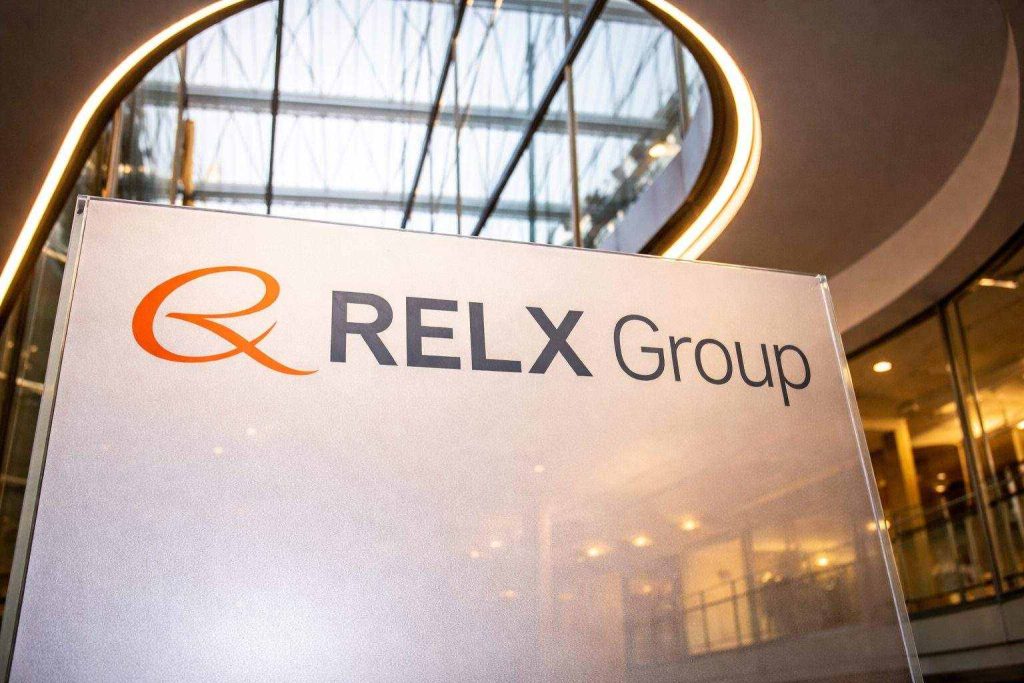 RELX share price today: stock edges up as buybacks keep traders watching