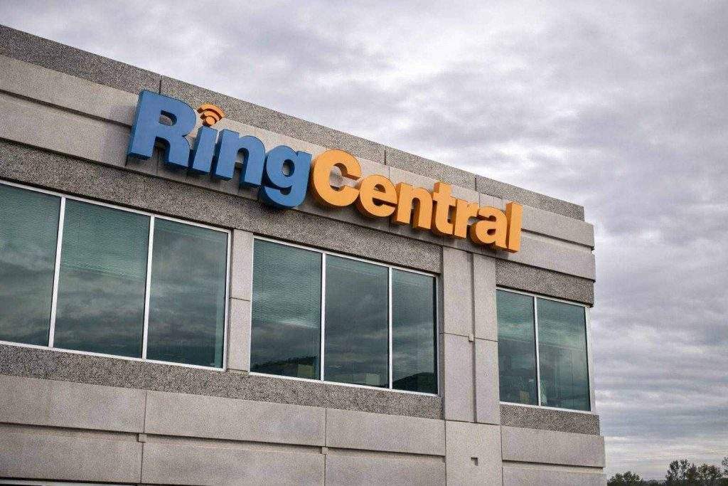 RingCentral stock slips in premarket as Piper Sandler lifts target after dividend-driven surge