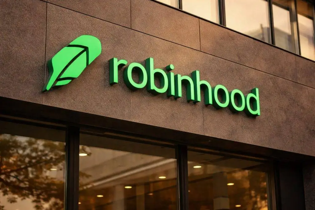 Robinhood (HOOD) stock slips as bitcoin stays below $80,000; what to watch before earnings