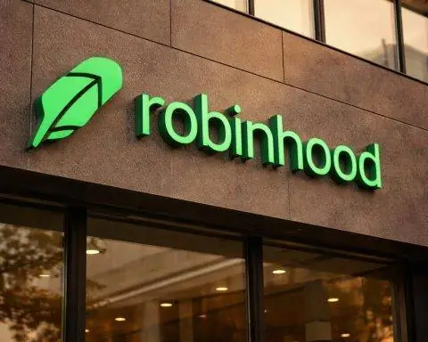 Robinhood (HOOD) stock slips as bitcoin stays below $80,000; what to watch before earnings