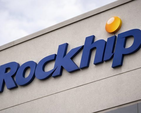 Rockchip stock price slides in Shanghai: mixed PMI signals and chip-sector churn hit early trade