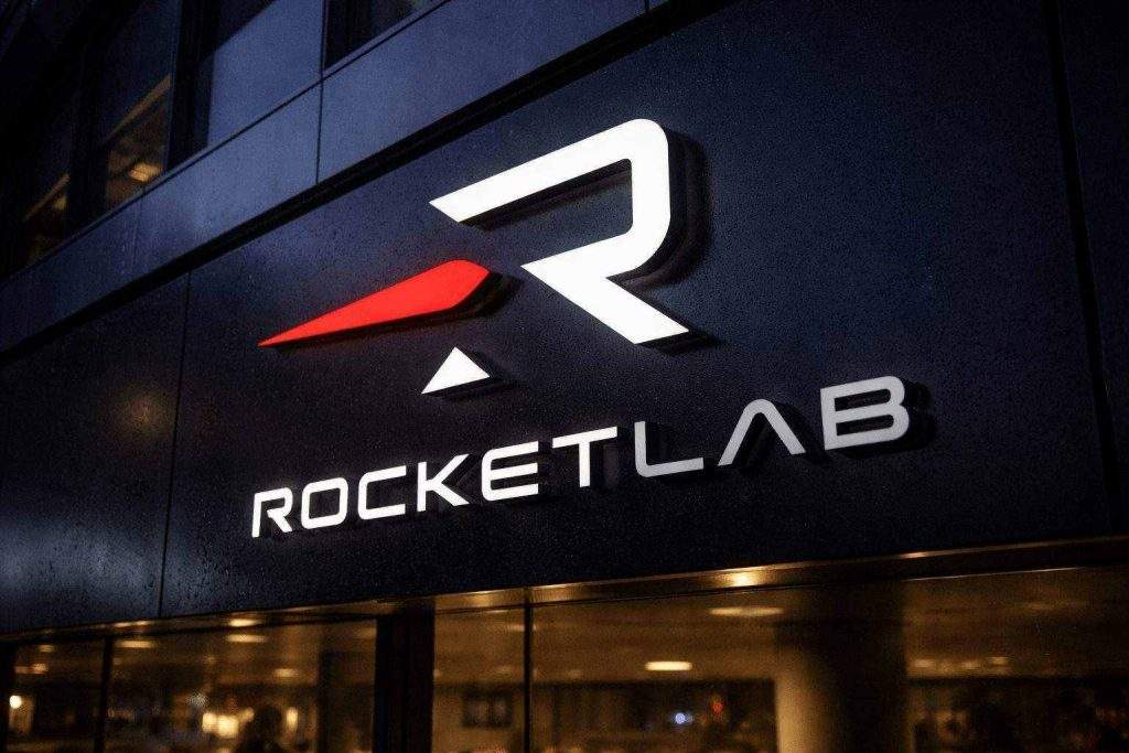 Rocket Lab stock price swings as $1 billion share-sale filing dents rally