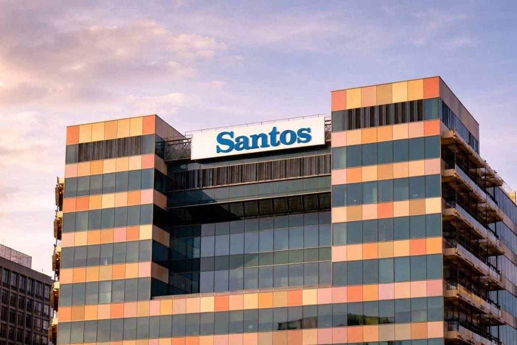 Santos share price slips after ASX close as oil eases; Feb 18 results in focus