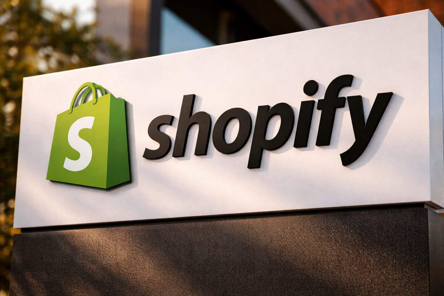 Shopify stock heads into Monday after Friday bounce — upgrades and buyback in focus