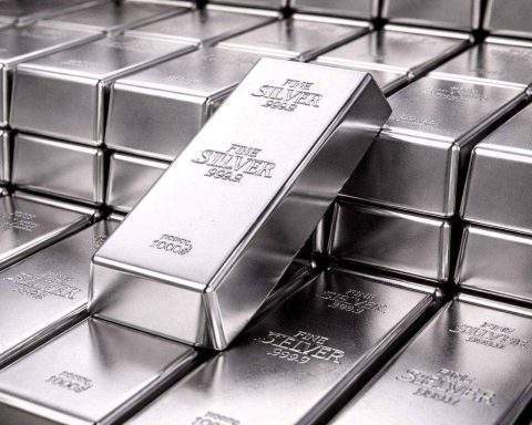 Silver price today slips as dollar firms; traders brace for U.S. jobs and inflation data
