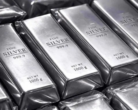 Silver Price Today: Spot Silver Rebounds After Selloff as Dollar Strength Caps Gains