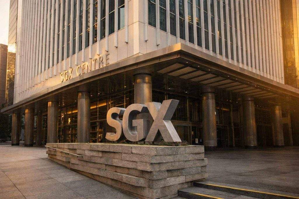 Singapore Stock Market Today: STI Slips Despite Asia Rally as Banks Drag, Olam Jumps