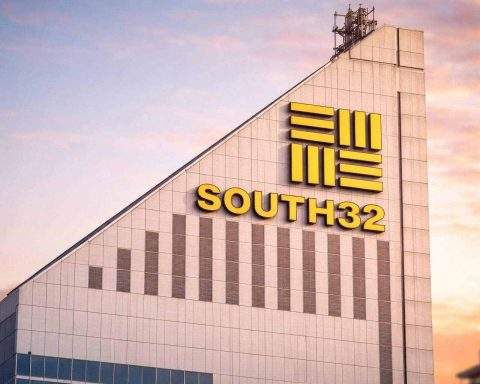 South32 share price edges up to A$4.41 as copper bounce steadies ASX miner