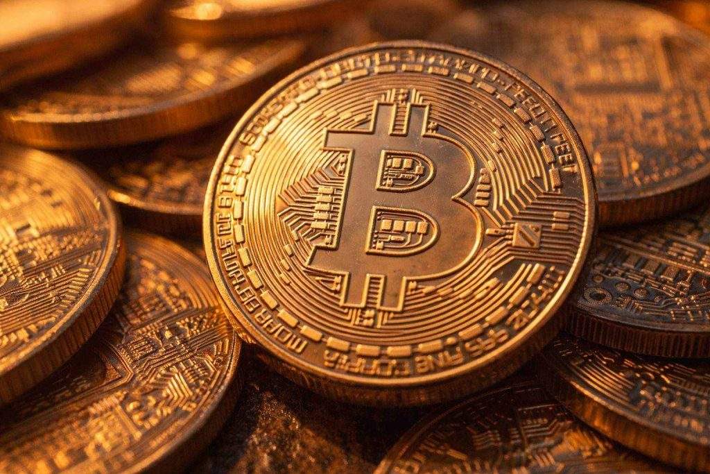 Strategy Inc stock jumps nearly 9% on bitcoin rebound; STRC treasury buyers add a new angle