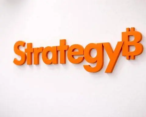 Strategy (MSTR) stock: What to know before Monday after Friday rebound, bitcoin weekend slide