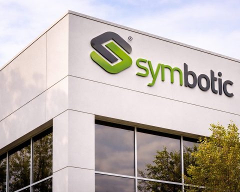 Symbotic stock drops in premarket after Q1 outlook — $22.3B backlog and margins in focus