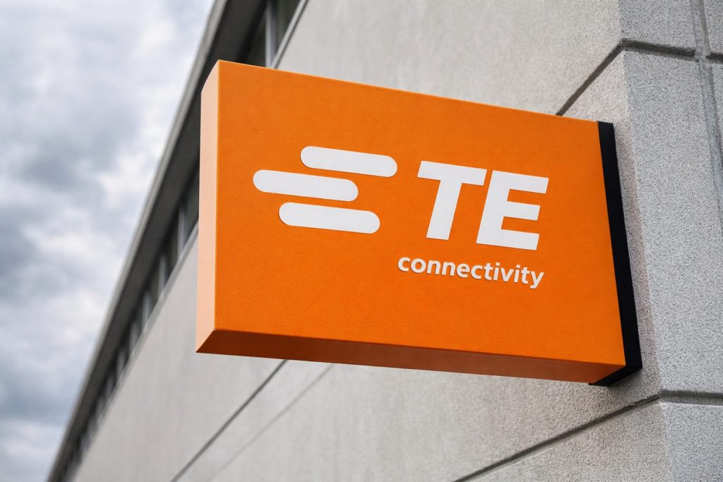 TE Connectivity stock closes at $222.78 as TEL investors brace for ISM PMI and payrolls next week