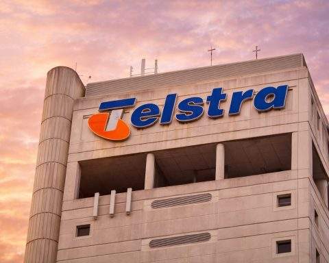 Telstra share price ends higher on buyback filing as dividend timeline sharpens focus