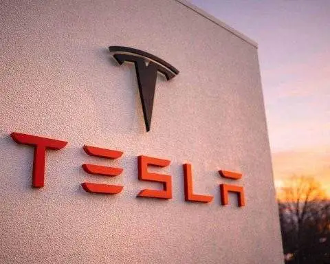 Tesla stock price slips today: TSLA drifts as a $550 bull call runs into Fed-rate math