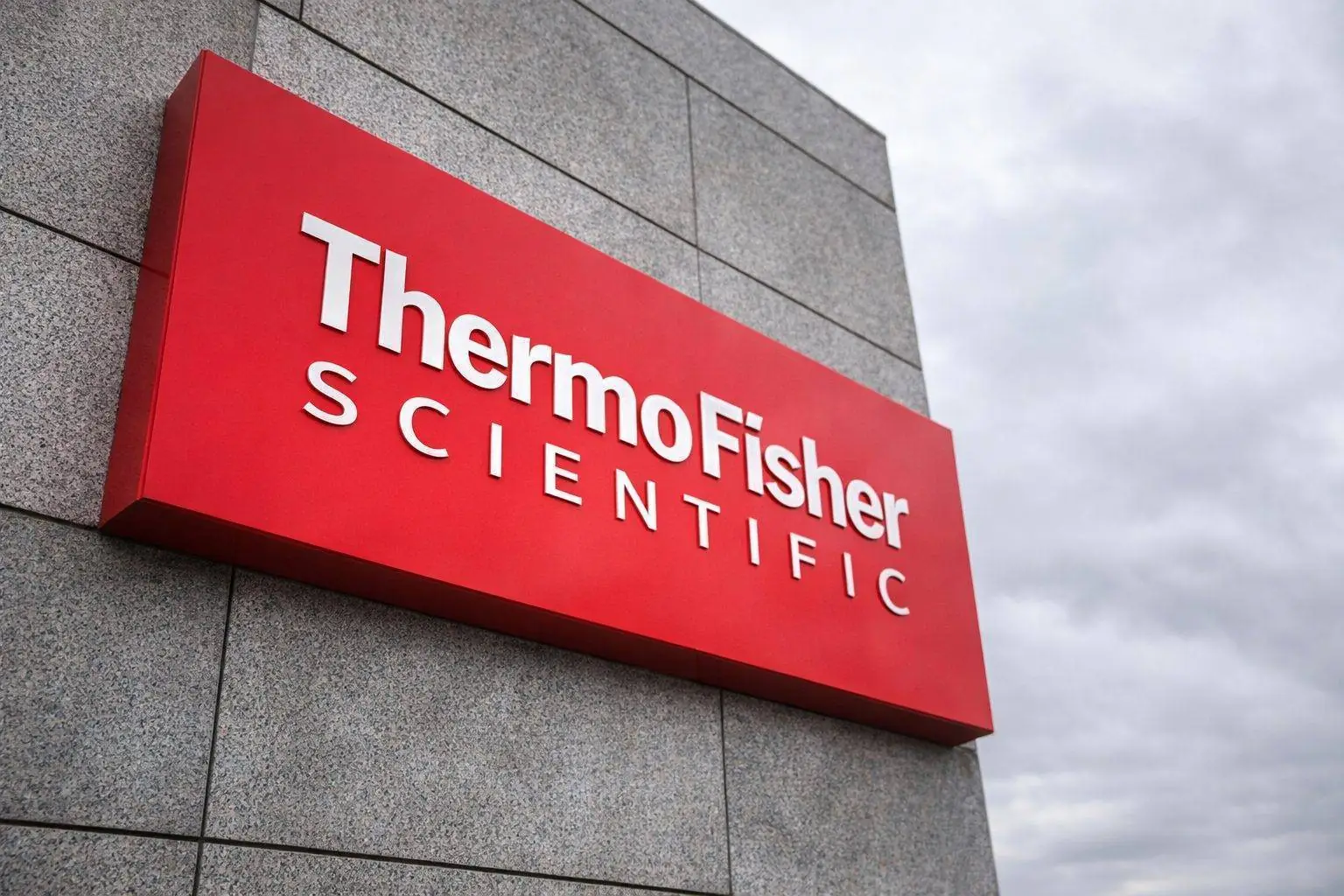 Thermo Fisher stock keeps sliding after 2026 outlook — what to watch for TMO this week