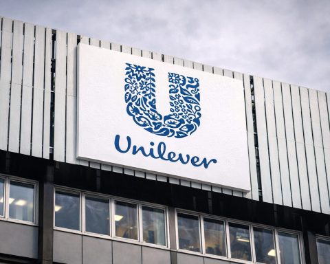 Unilever share price rises into weekend — what to watch before Feb. 12 results