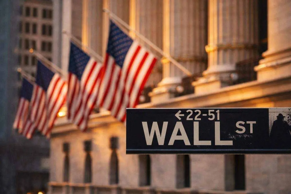 US GDP Cools to 1.4% as Core PCE Inflation Hits 3% — What It Means for Fed Rates